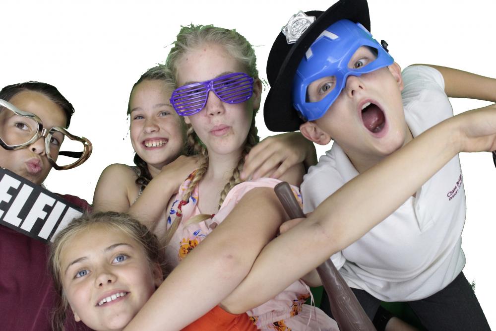 Fun Day | View more photos from the event at gallery.myphotoboothexperience.co.uk/u/MyPhotoBoothExperienceLtd/Fun-Day